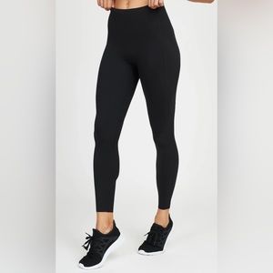 New! SPANX Every Wear Knockout Leggings